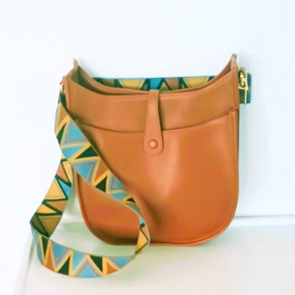 Ahdorned Camel Crossbody Messenger Bag Vegan Leather - Picture 1 of 7